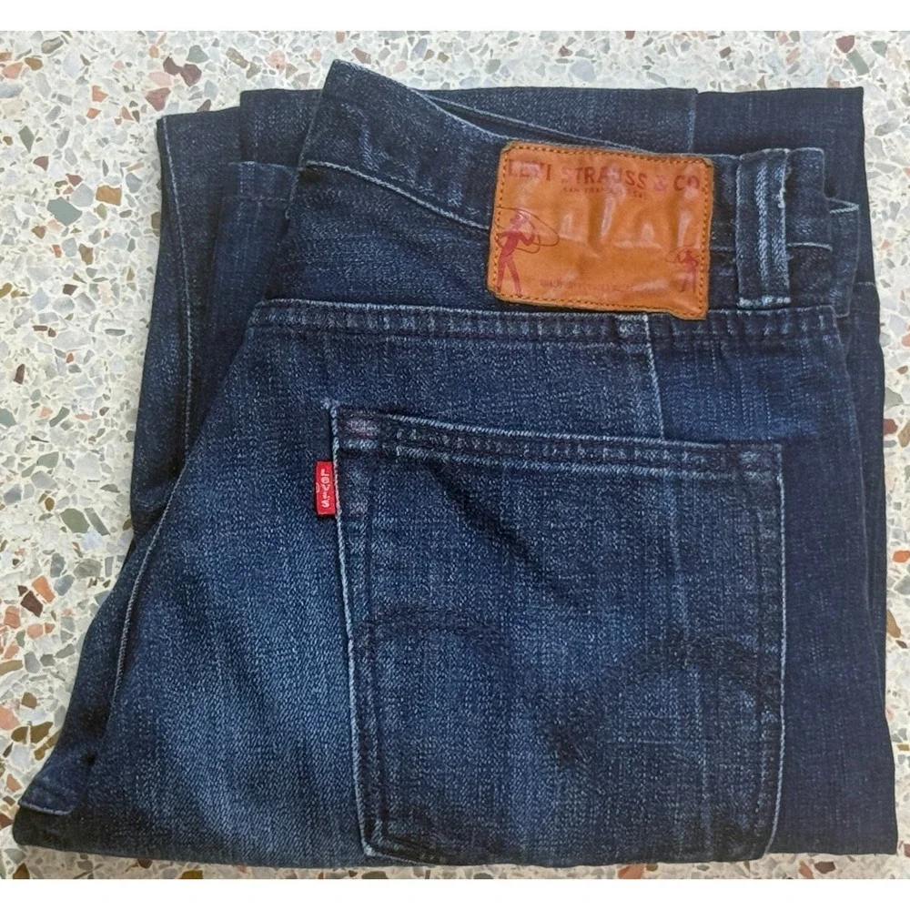 Levis levi hesher
